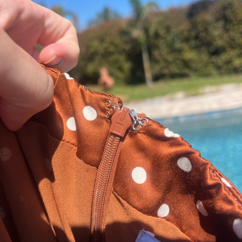 J.O.A. Rust Brown Polka Dot Slip Dress NWT size small - Picture 9 of 10